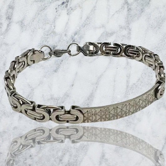 Stainless steel bracelet for men with a cool pattern