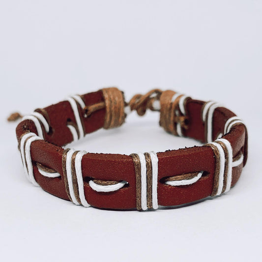 Brown bracelet with ribbon in beige and white