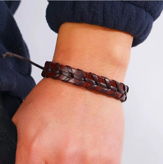 Handmade braided bracelet for men genuine leather in style brown red