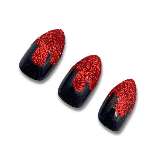 Lösnaglar med rött glitter halloween tema blod fest fancy