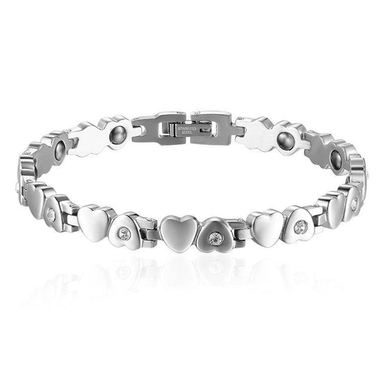 Noorzai Scandinavia- Armband i silver m hjärtan och kristaller Magnetterapi