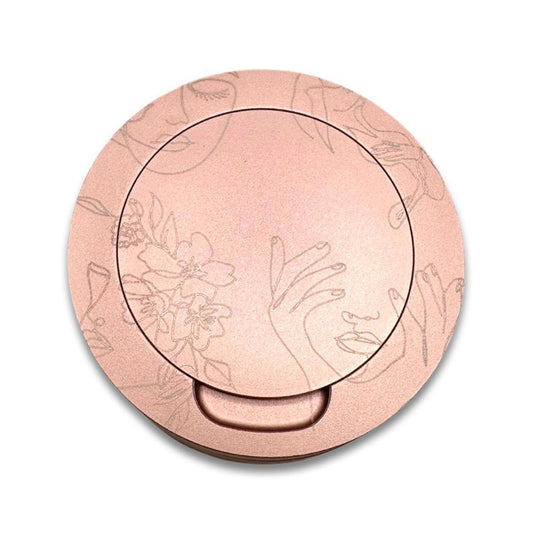 Rosa snusdosa i aluminium med kvinna händer blommor konst