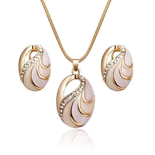 Set with necklace & earrings mother of pearl gold plated gift