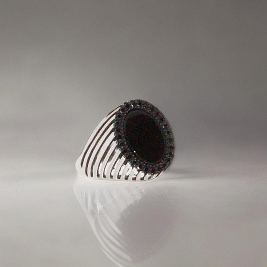 Sterling silver ring randigt orientaliskt mönster klackring för män svart rund sten