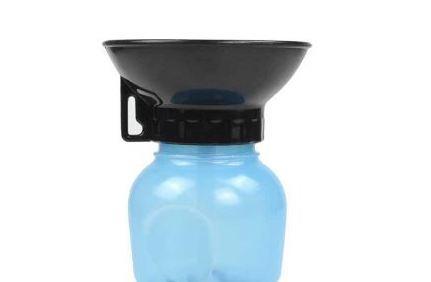 Water bottle for dogs with built-in bowl and hook