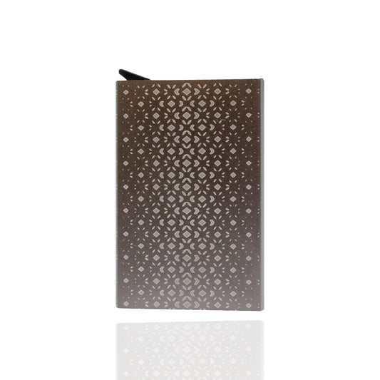 Silver Laser Engraved Aluminum Credit Card Case: Stylish and Secure Wallet