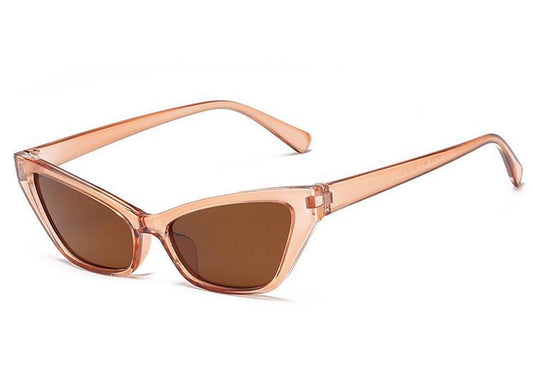 Trendy small pointy cat-eye sunglasses beige