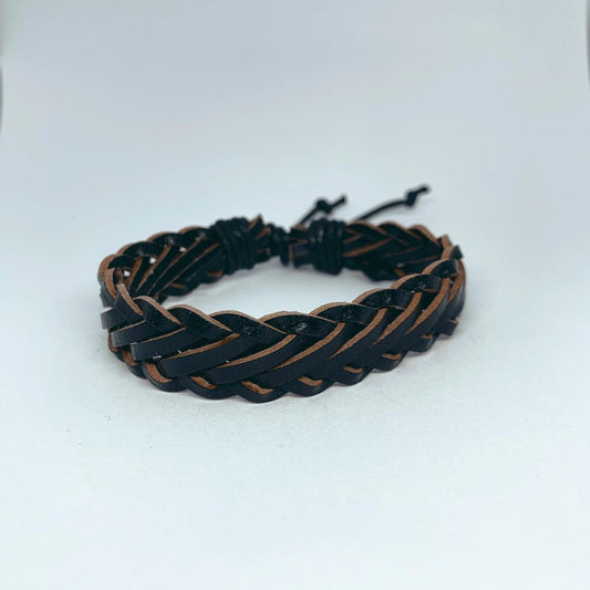 A handmade leather bracelet for men in black leather