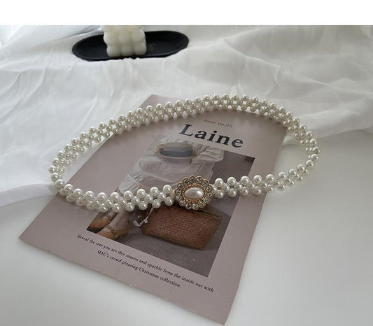 Elastic belt for the waist with pearls and nice jewelry