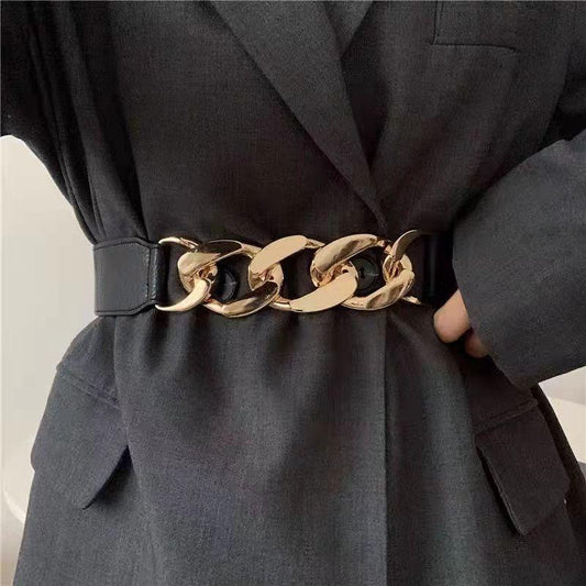 Elastic black waist belt with chain in gold or silver