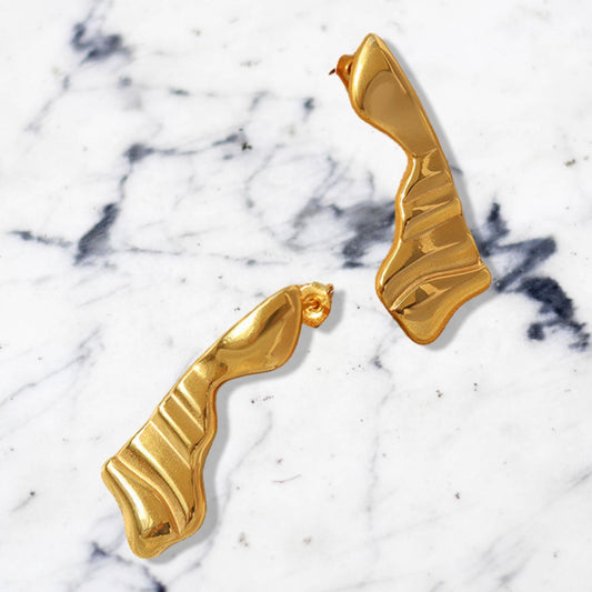 Noorzai Scandinavia -Geometric earrings 18K gold uneven bounce