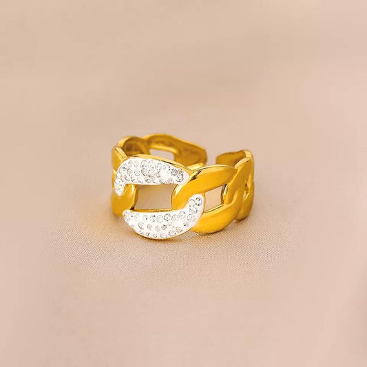 Large ring with rhinestones and chain luxury hip hop style stainless steel