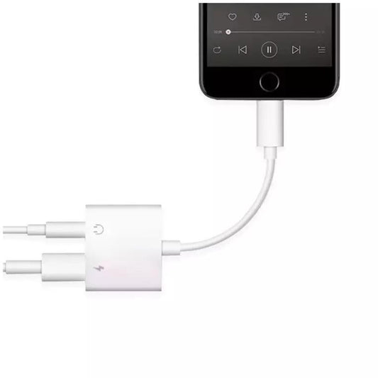 Adaptor Aux &amp; lightning iPhone ladda och lyssna samtidigt