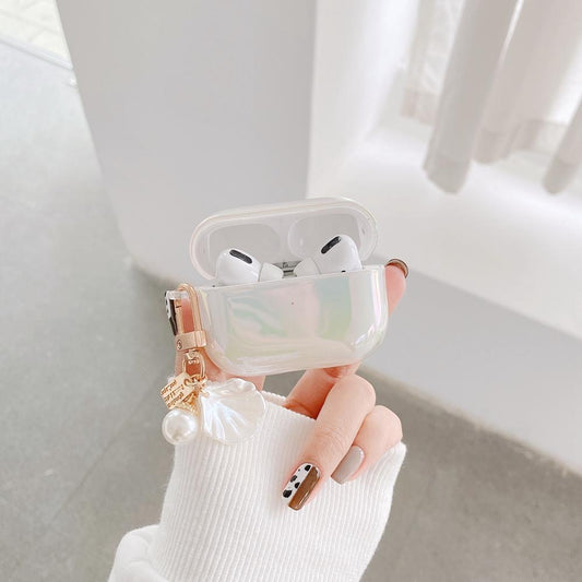 Airpods Pro skal i vit pärlemor med sött smycke