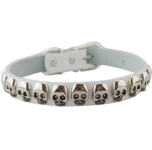 Cool collar with skulls for dogs in black &amp; white healed leather