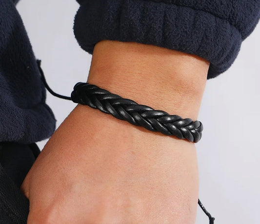 Genuint läder justerbart svart armband för män - flätat