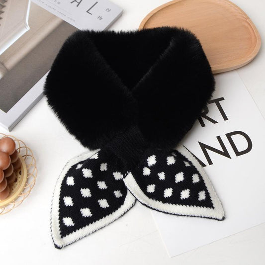 Scarf with faux fur and knitted collar with dots stylish