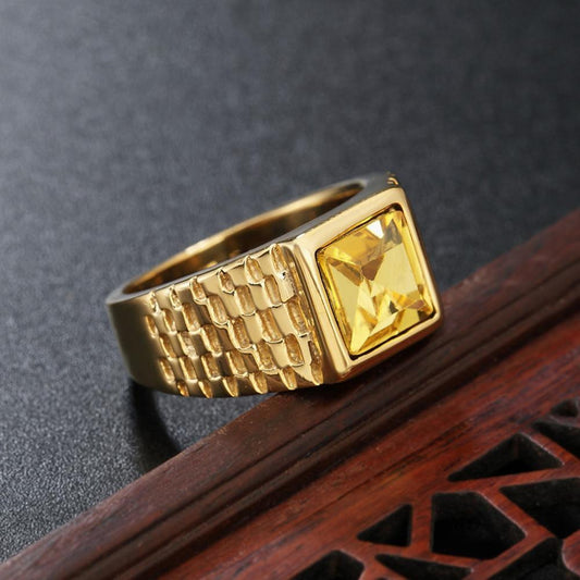 Handmade ring with large green yellow crystal for men in 18K gold