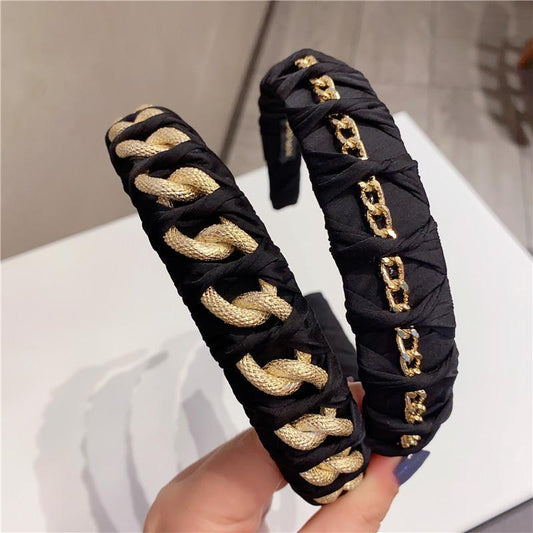 Handgjort Lyxigt diadem med kedja på i svart