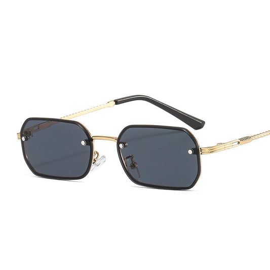 Sunglasses for women 90s inspired oval summer champagne