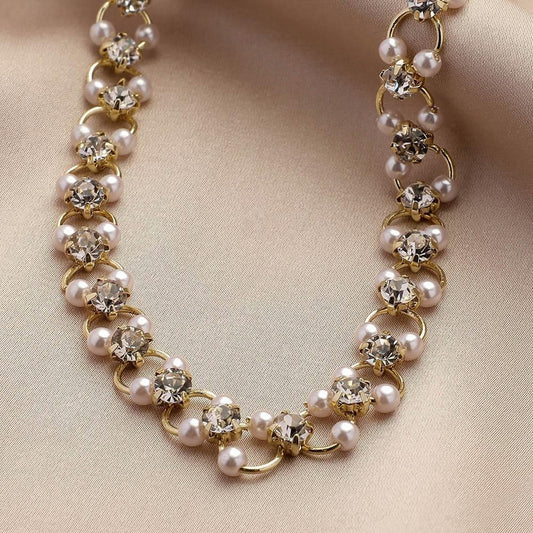 Statement necklace with pearls rhinestone beautiful luxury high class