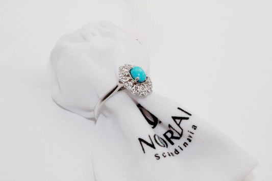 Sterling silver ring orientalisk äkta turkos oval sten samt zirconia stenar