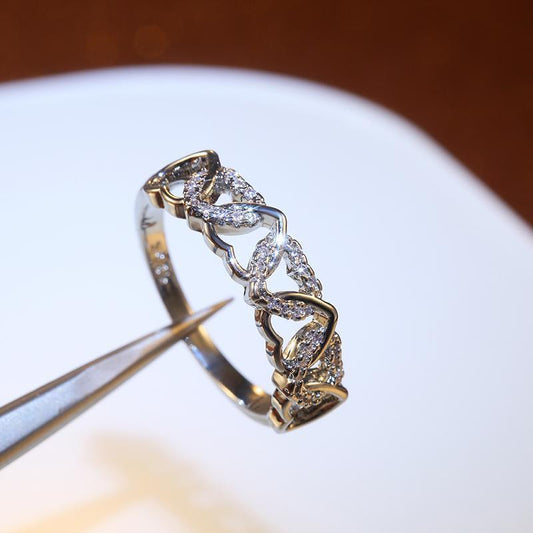 Vacker ring med hjärtan i zirkon och 925 silver