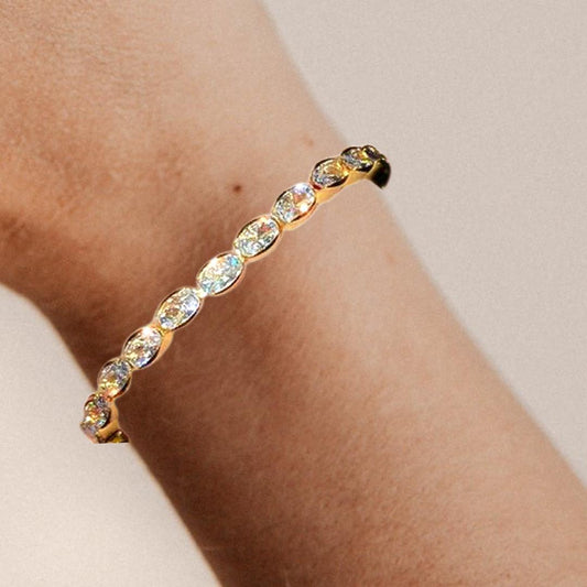 Vackert armband med ovala diamanter lyx gåva guld för kvinnor