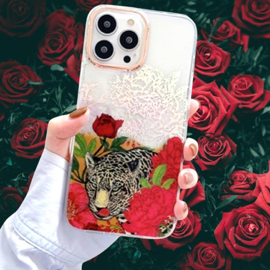 iPhone 12 13 pro max leopard smyger bland röda blommor