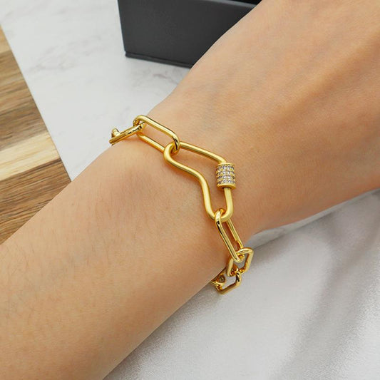 Heart shaped bracelet 18k gold plating chain unique design